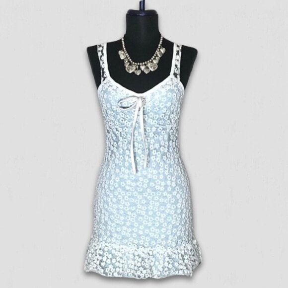 Shein Cami Slip Dress Embroidered Mesh Size 4 - Picture 3 of 12